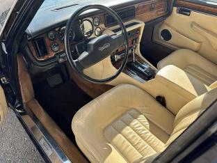 Daimler Double Six